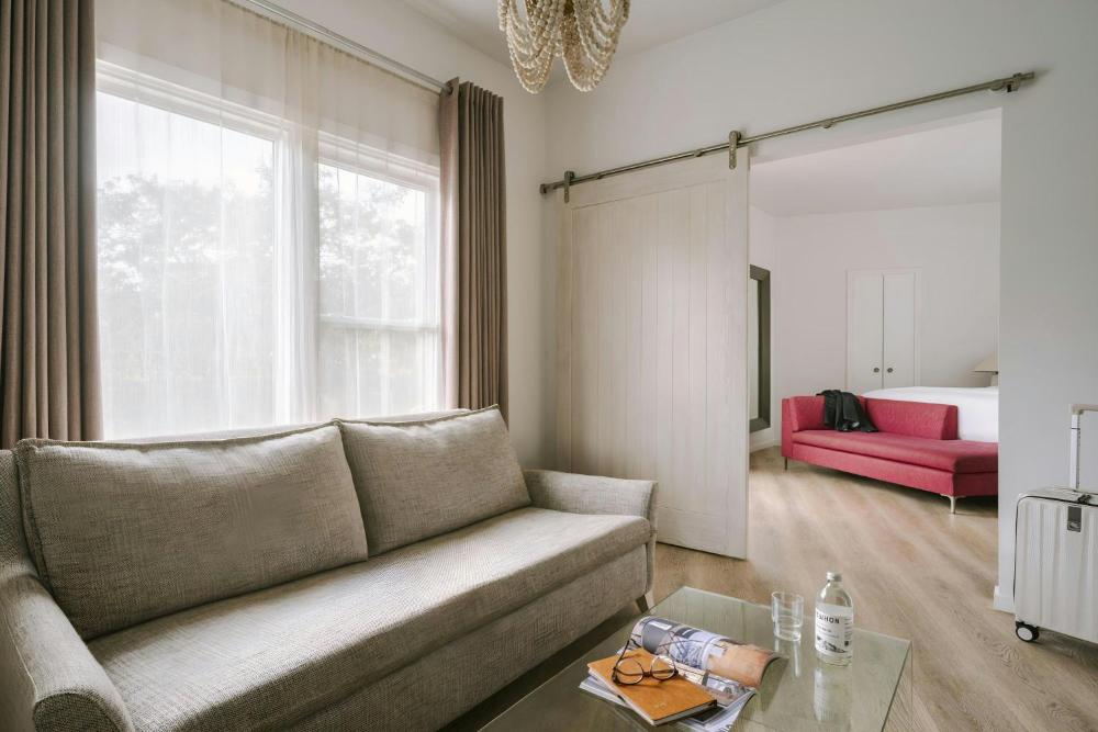 King Suite with Sofa Bed interior